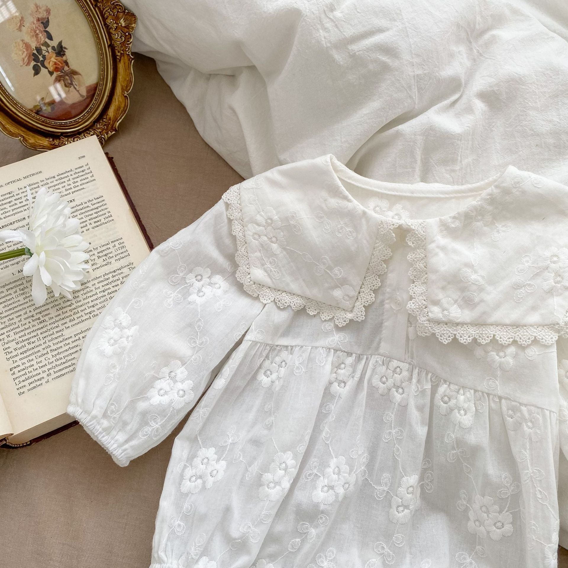 Body Bébé Fille Manches Longues – Coton Doux & Élégant